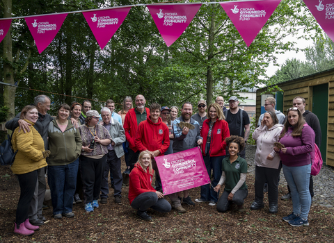 Group photo of the Wild Skills Wils Spaces team and participants at launch event